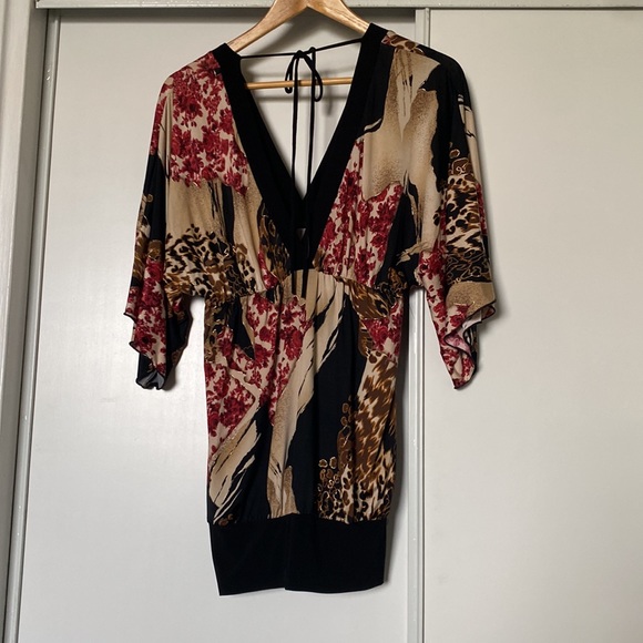 Deep v blouse - Picture 2 of 2